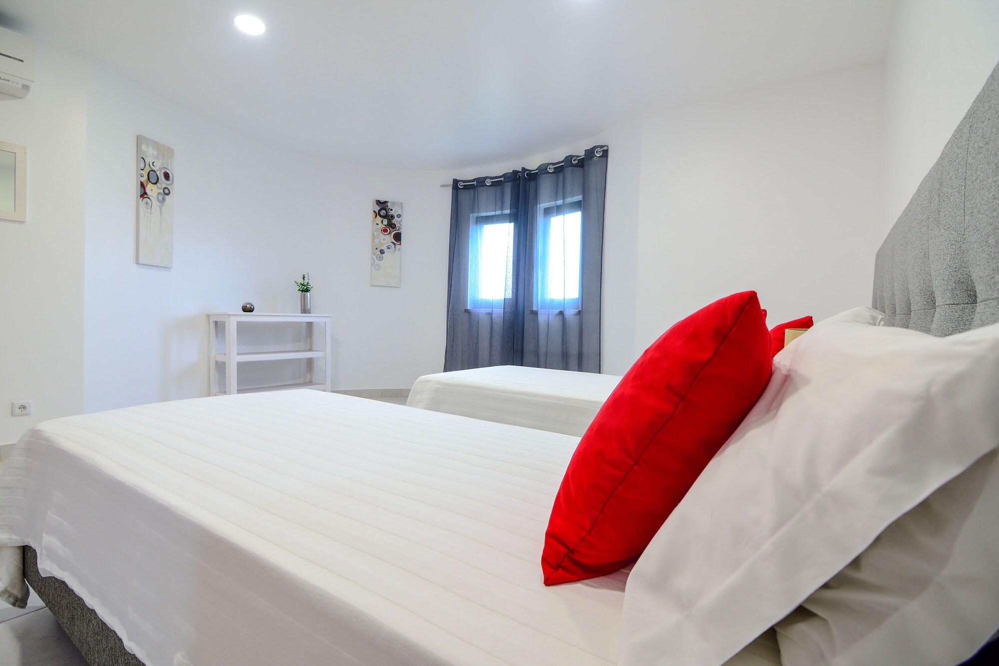 Apartamentos Vale De Carros By Umbral アルブフェイラ エクステリア 写真